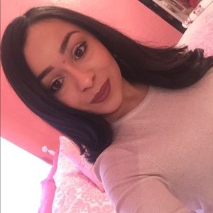 Meet your Posher, Melissa