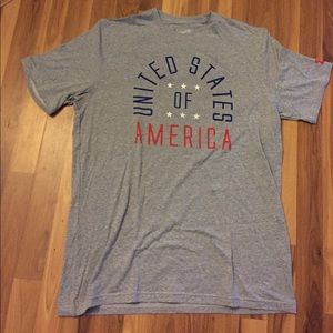 Men's Under Armour tshirt