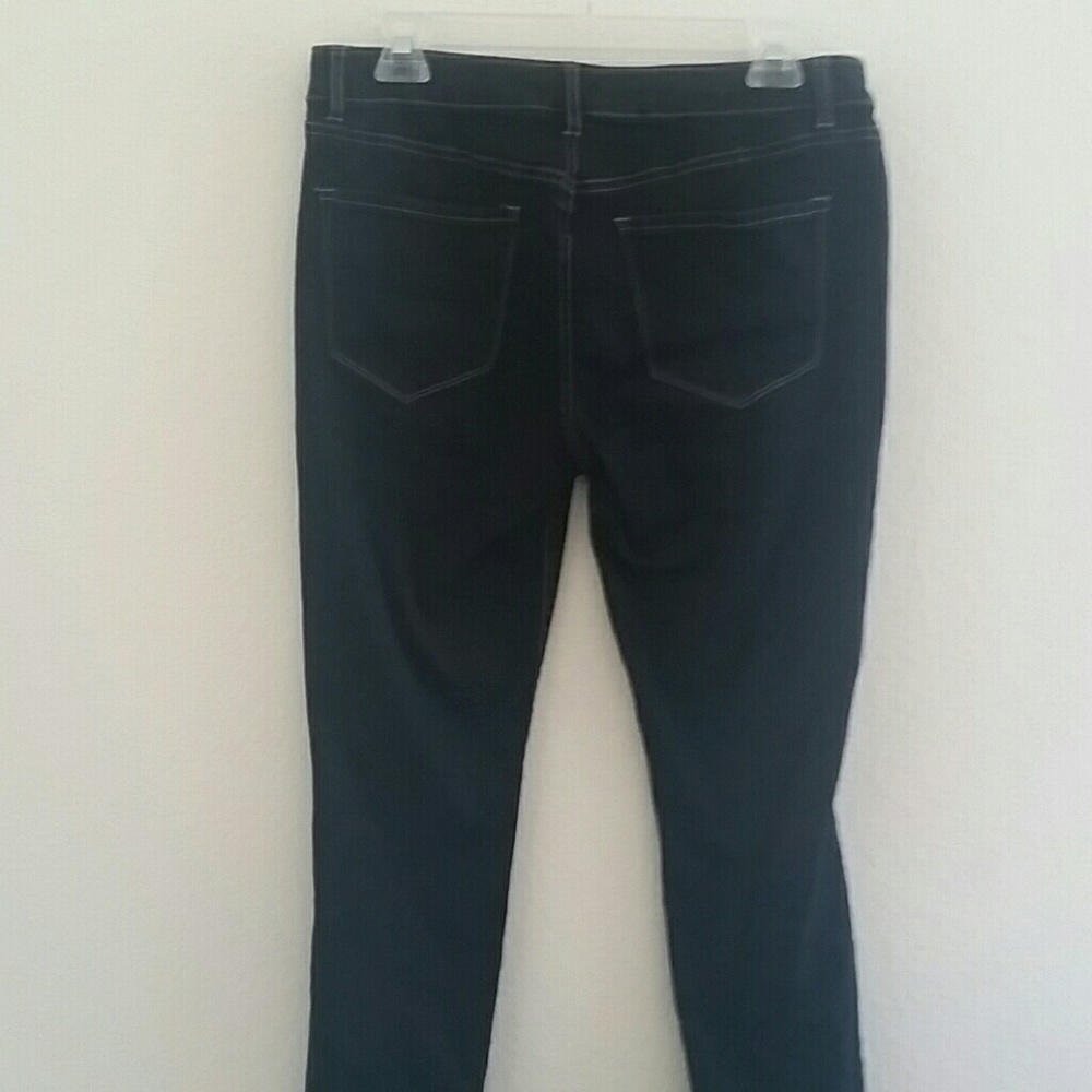 Skinny jeans