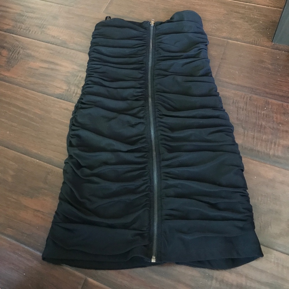 Black front zipper tube dress