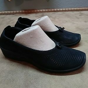 Arcopedico Vegan Black Mesh Shoes 38