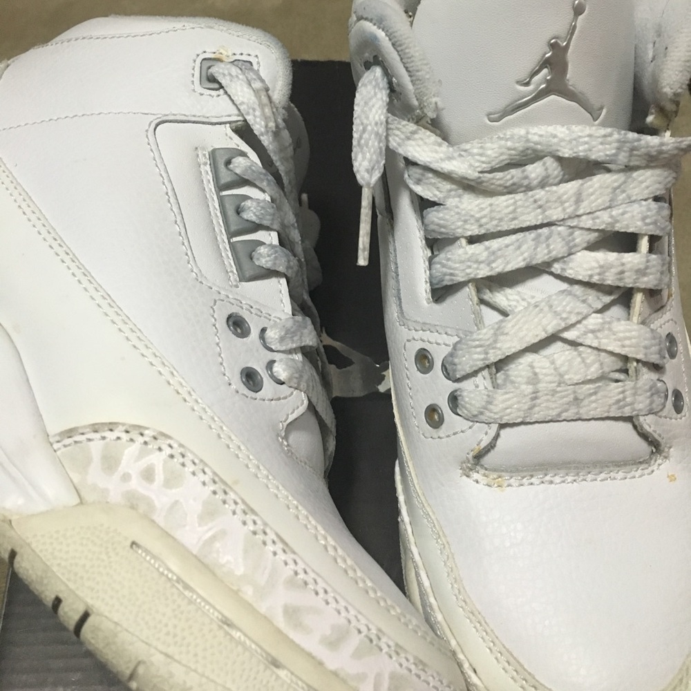 Air Jordan 3 - MUST GO!