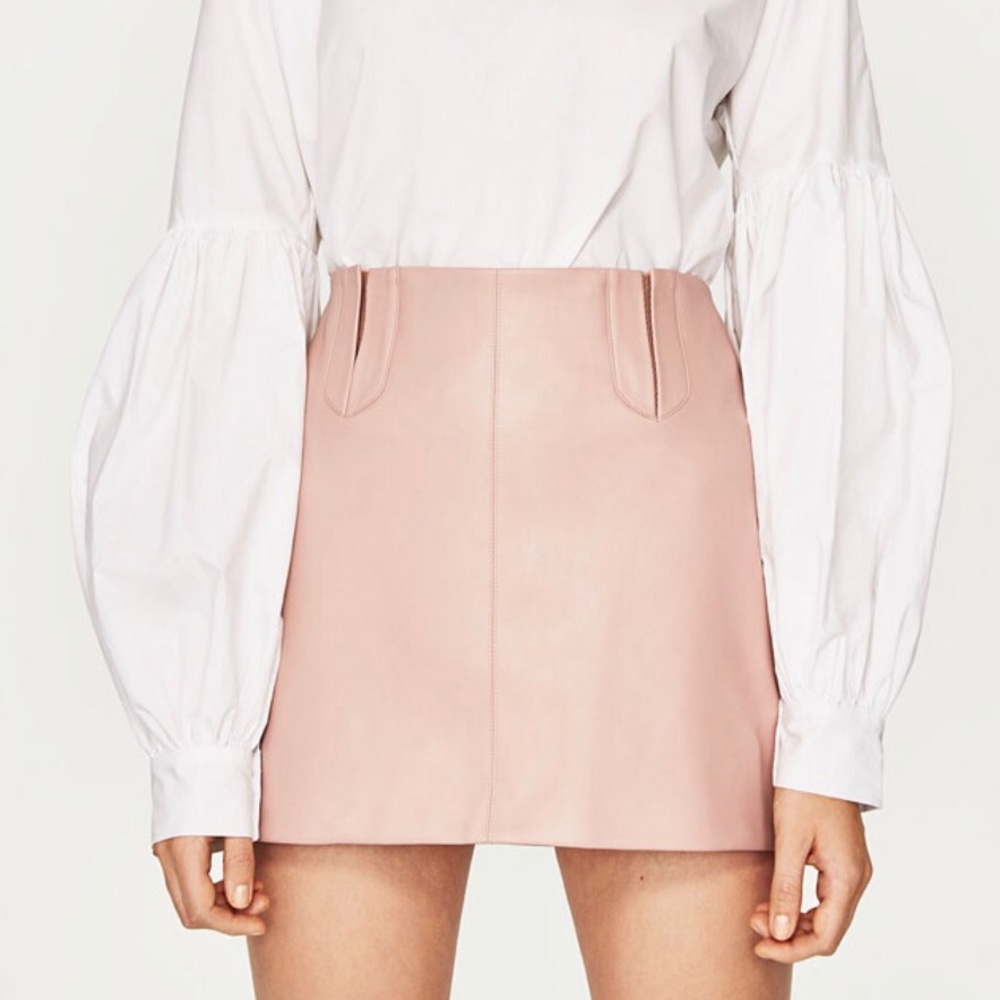 (Tags On!) Zara Trafaluc pleather mini skirt