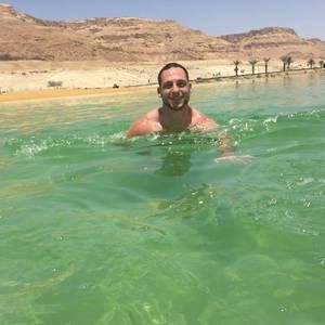 Meet your Posher, Barry