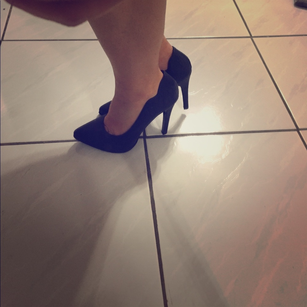 Black heels