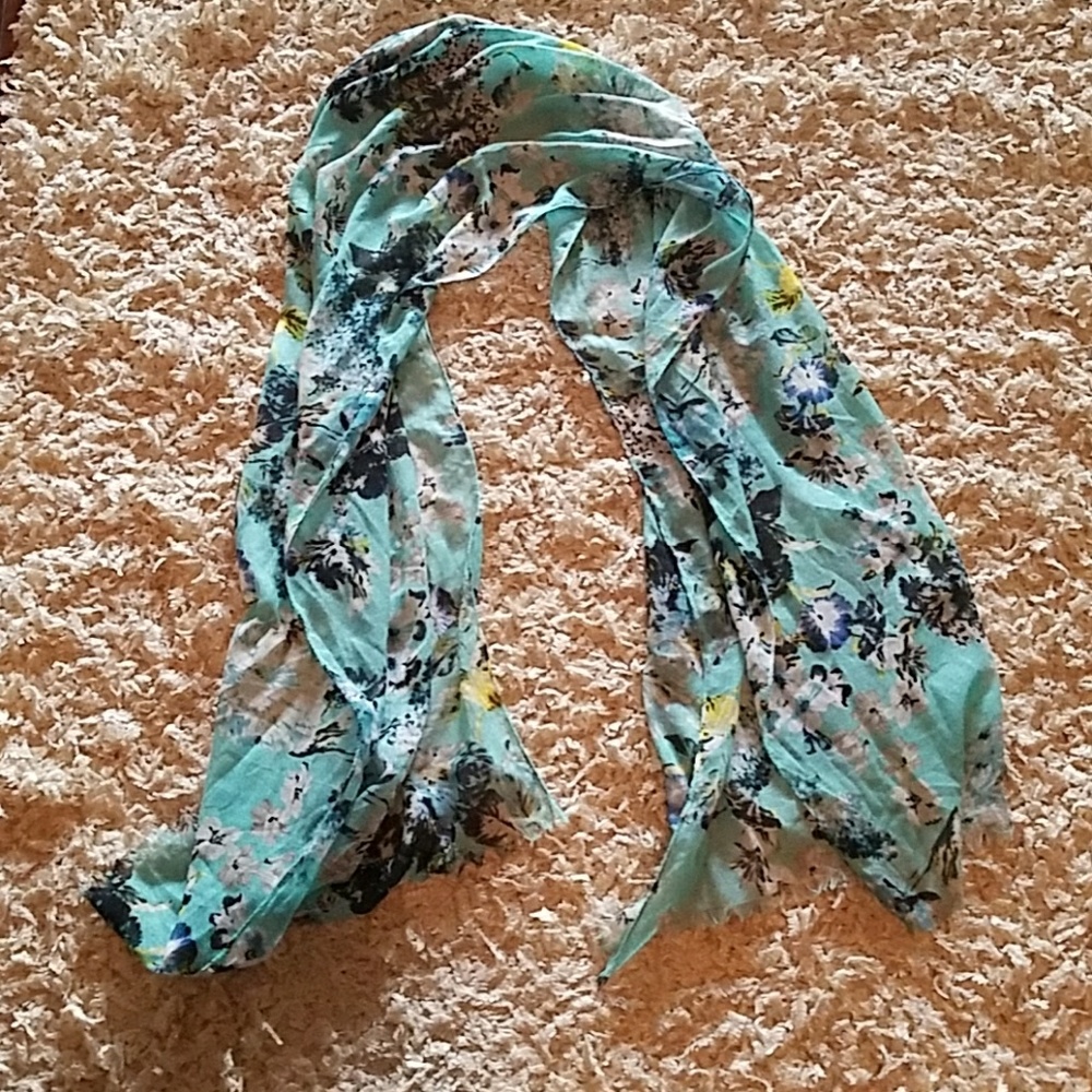 Scarf