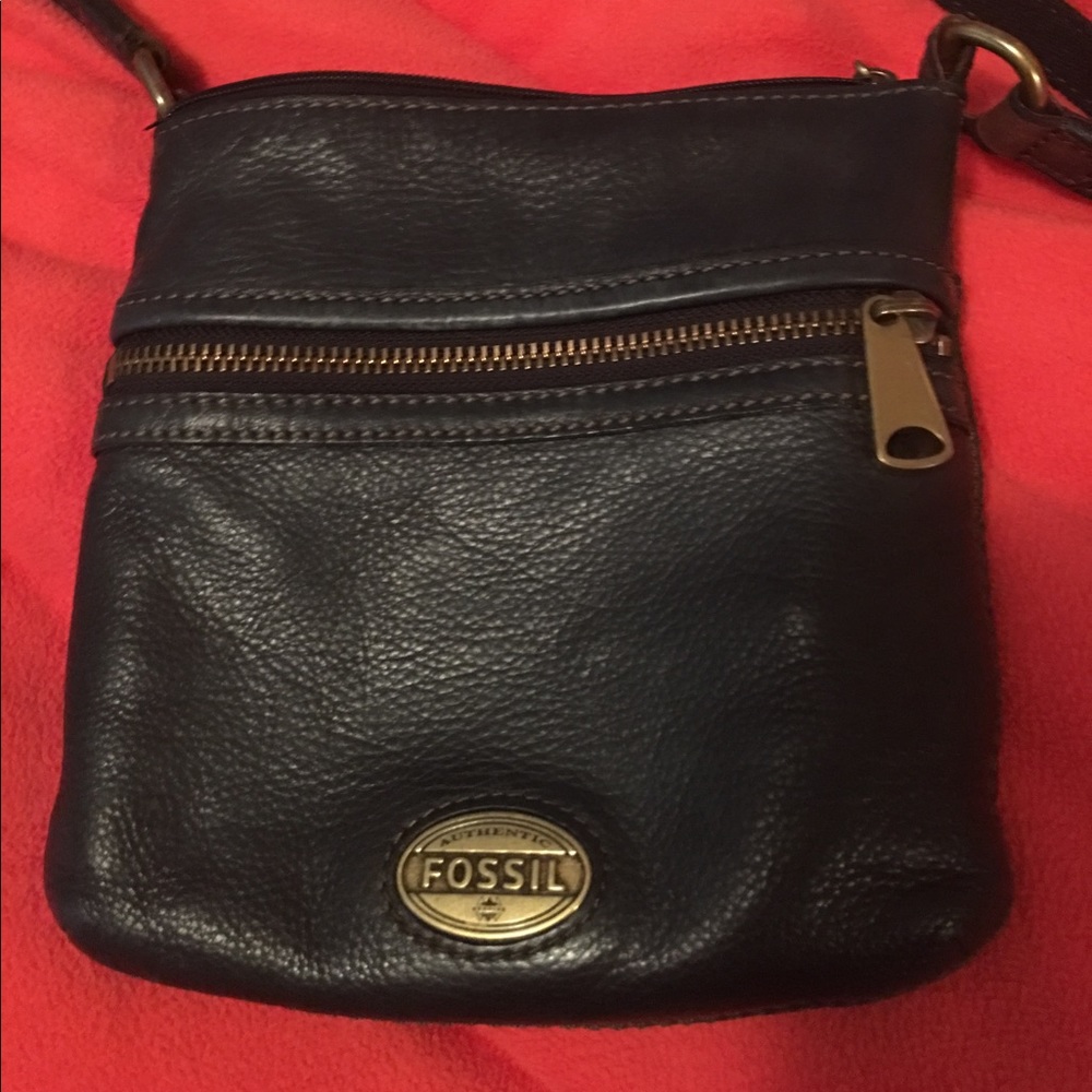 Fossil cross body