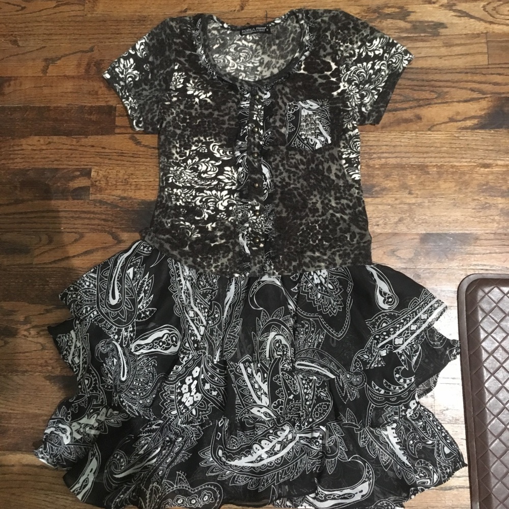ruffled black dress