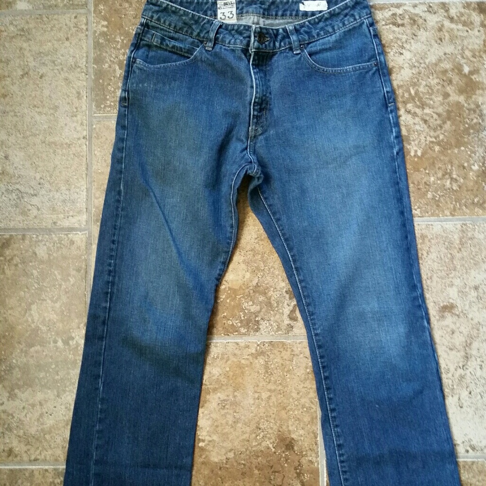 Men's Volcom, straight leg, hardly worn jeans