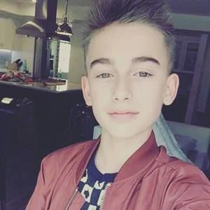 Meet your Posher, Enrique