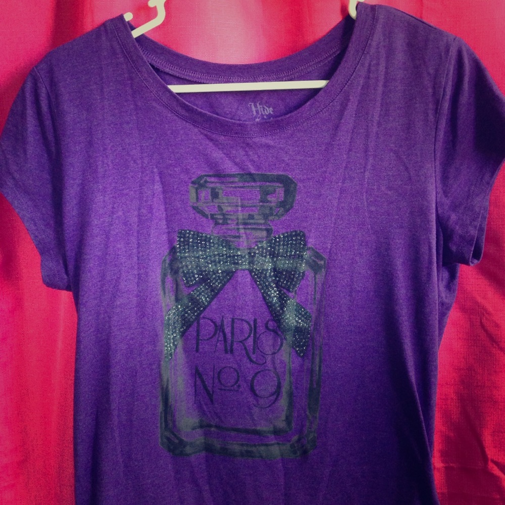 Purple Paris Basic Tee✨💜 💰SALE💰