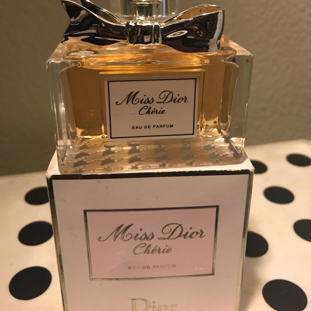 Miss Dior Cherie Perfume new