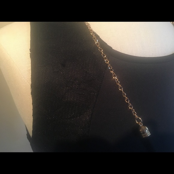 Beautiful Black blouse Size L - Picture 3 of 4