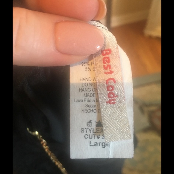 Beautiful Black blouse Size L - Picture 4 of 4