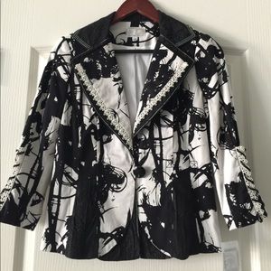 NWT Alberto Makali Jacket. Lace up back & sleeves!