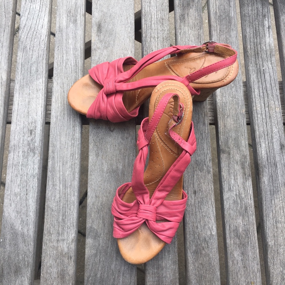 ⚡️SALE⚡️Naya Pink Leather and Cork Heeled Sandals