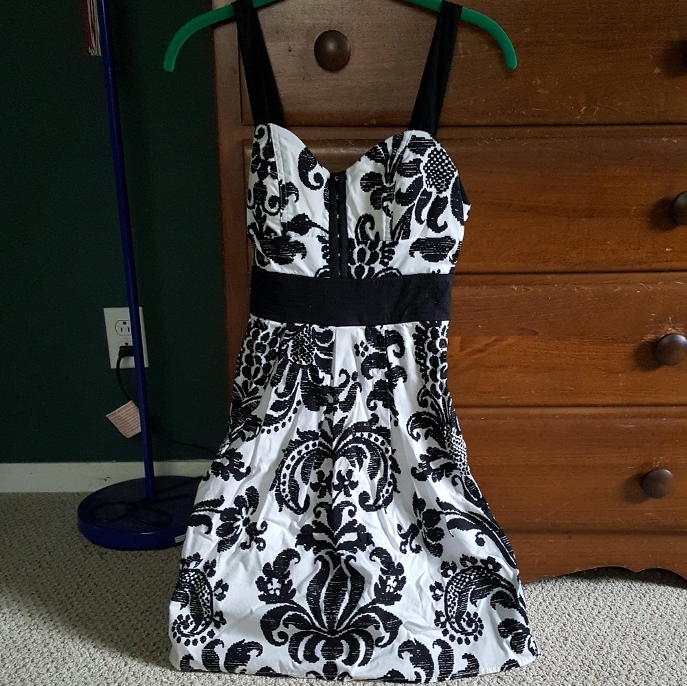 Black and white dress