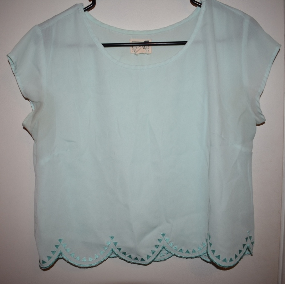 Crop top