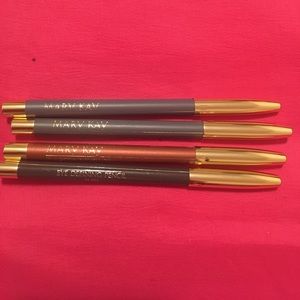 Mary Kay eye defining pencil