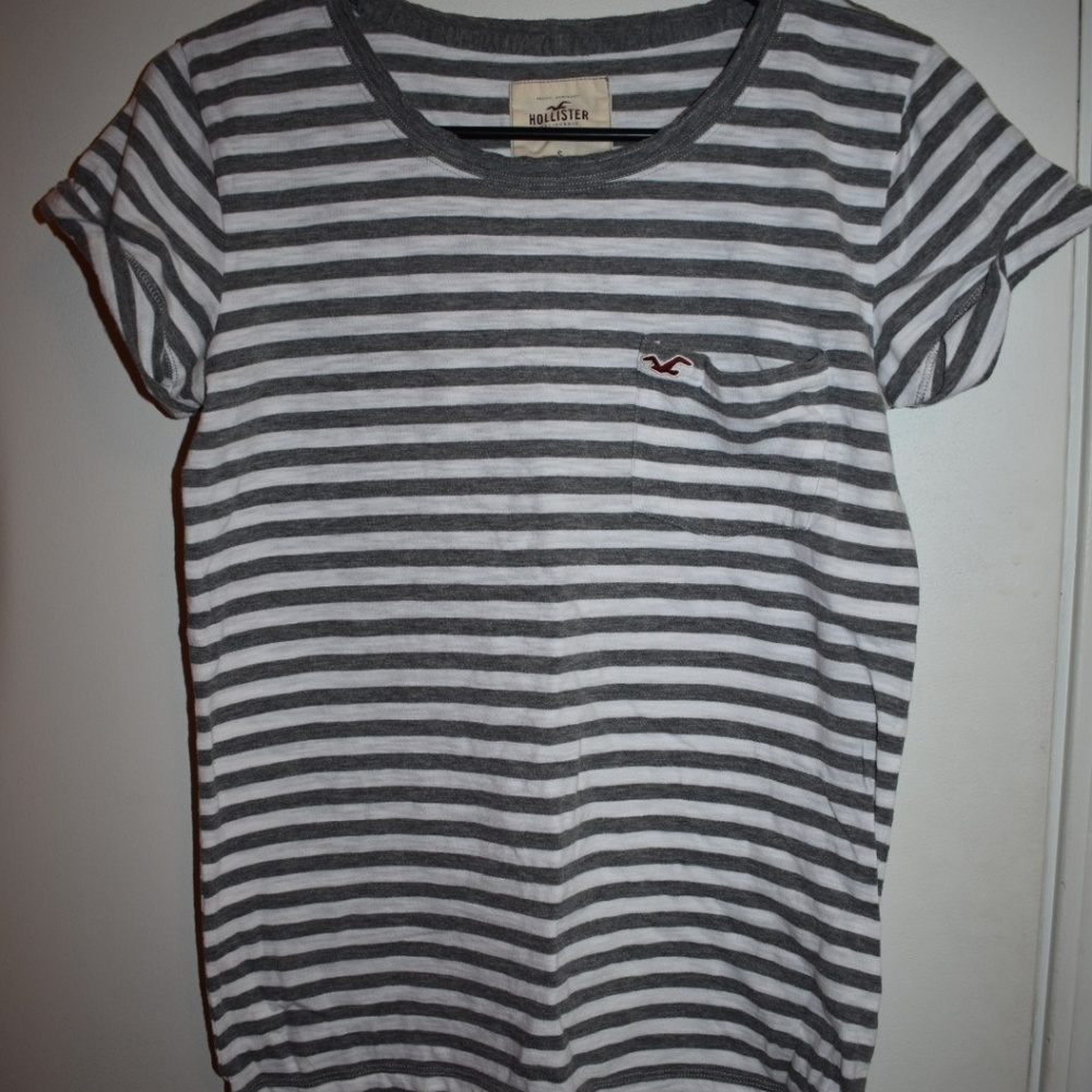 Hollister t-shirt