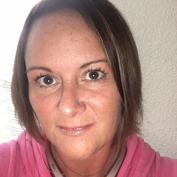 Meet your Posher, Angela - Picture 1 of 1