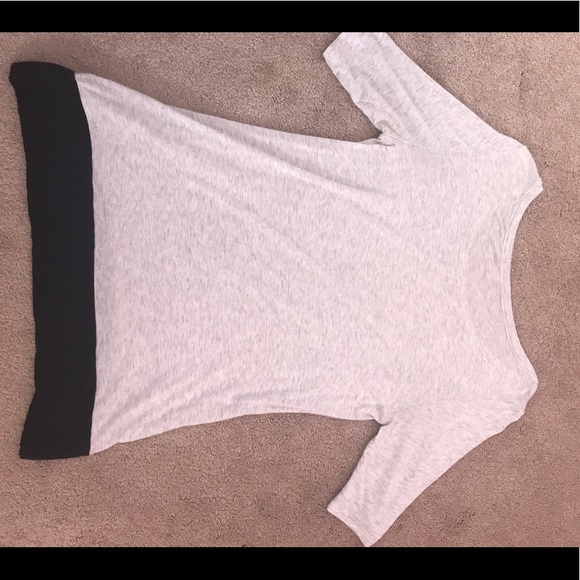 Small Anthropologie tunic - Picture 3 of 5