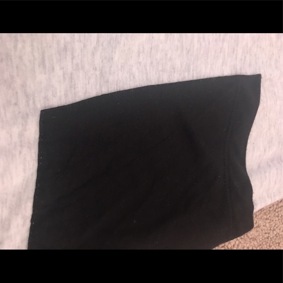 Small Anthropologie tunic - Picture 5 of 5