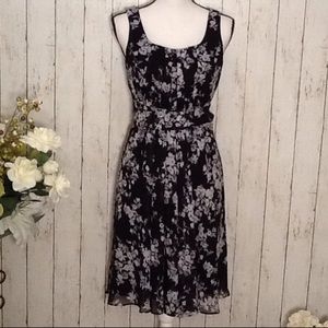 FINAL SALE White House Black Market Dress Size 2