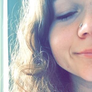 Meet your Posher, Eliza