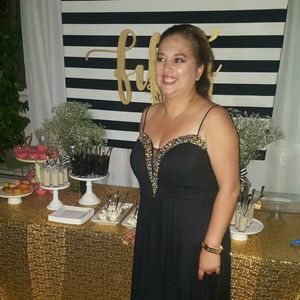 Meet your Posher, Hilda