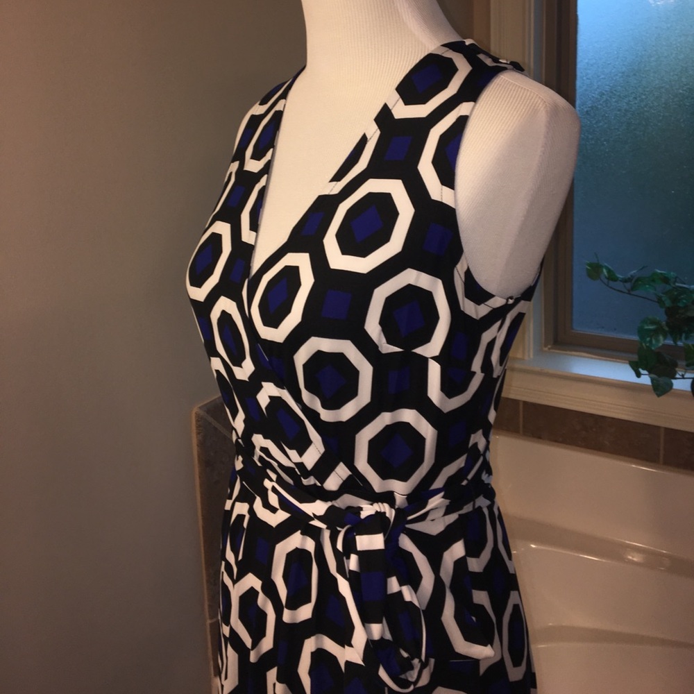INC dress in black & royal blue geometric design - Picture 4 of 6