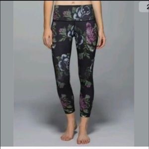 Lululemon high times crops
