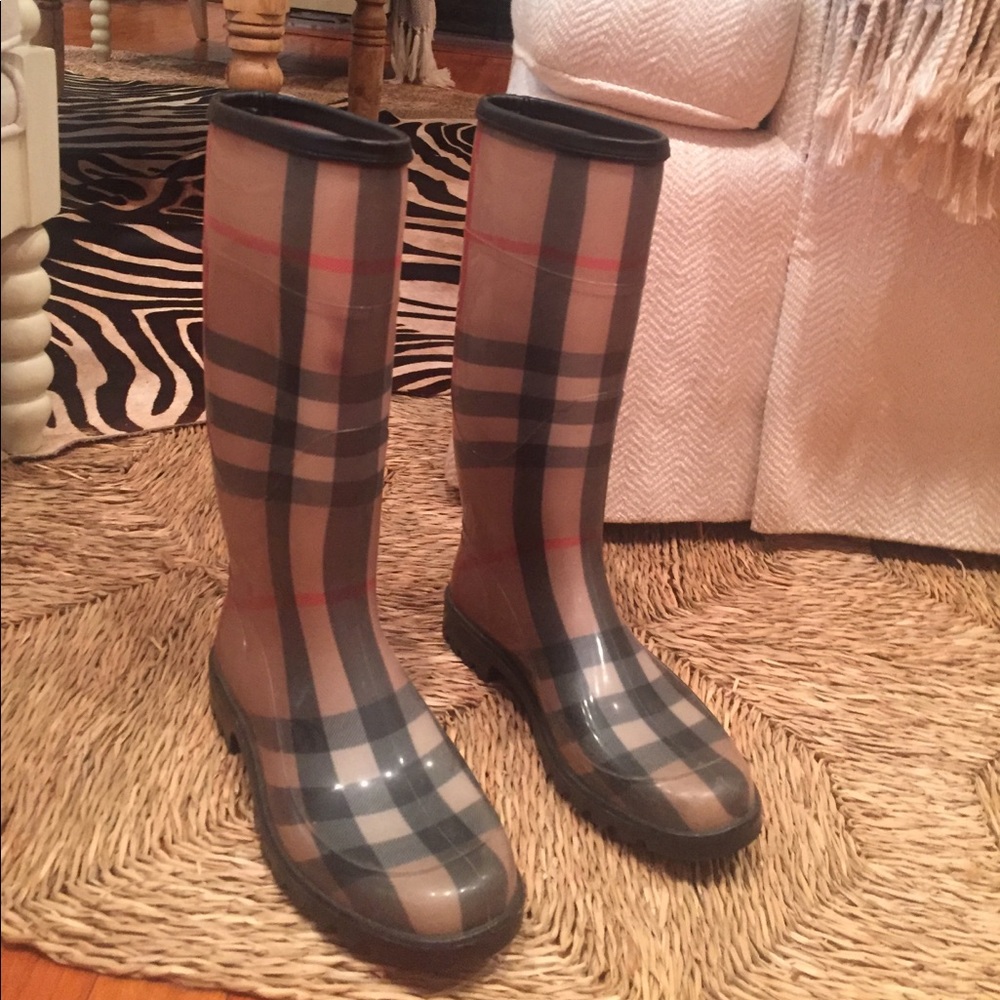 Burberry Rainboots