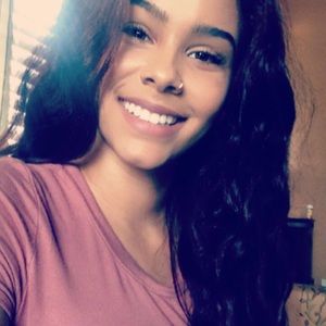 Meet your Posher, Destiny