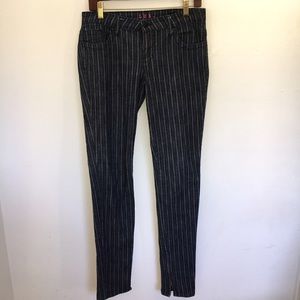 💙LUX from Urban Outfitters tapered jeans