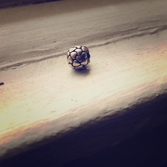 Pandora Heart Charm - Picture 1 of 1