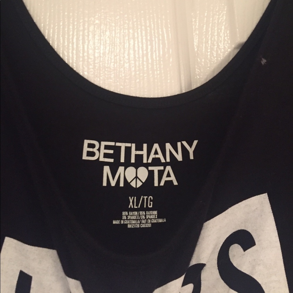 Shirt - Picture 2 of 2