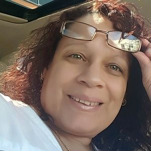 Meet your Posher, Zenaida