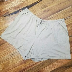 White Stage XXL Khaki Cotton Drawstring Shorts