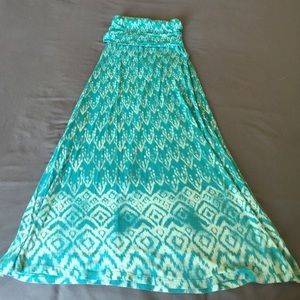 Maxi skirt