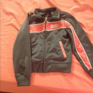 4t Nike zip up