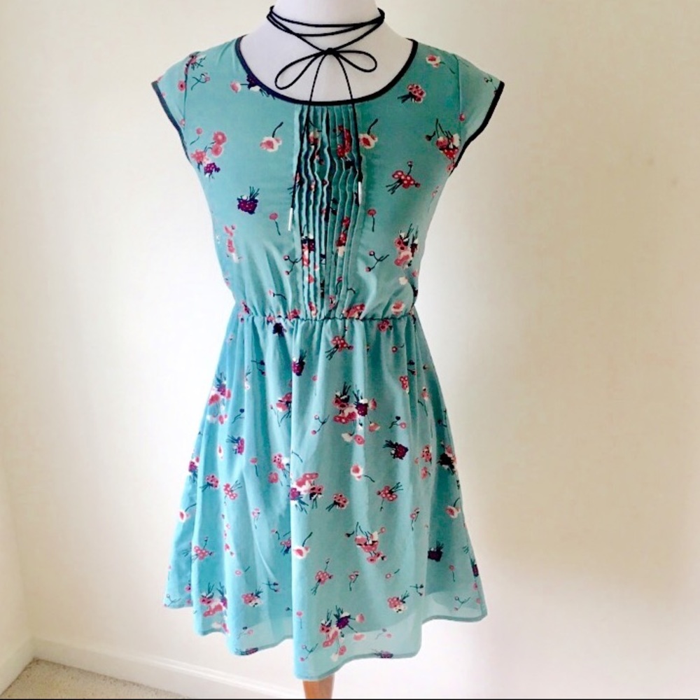 Xhileration Flowered Empire Waste Dress