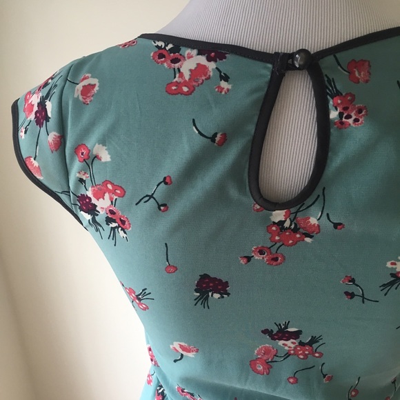 Xhileration Flowered Empire Waste Dress - Picture 5 of 5