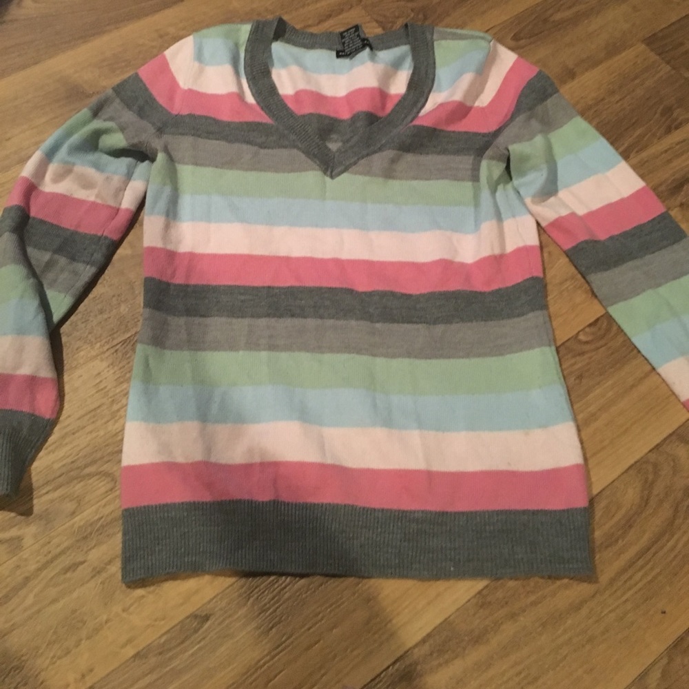 New York and company sweater