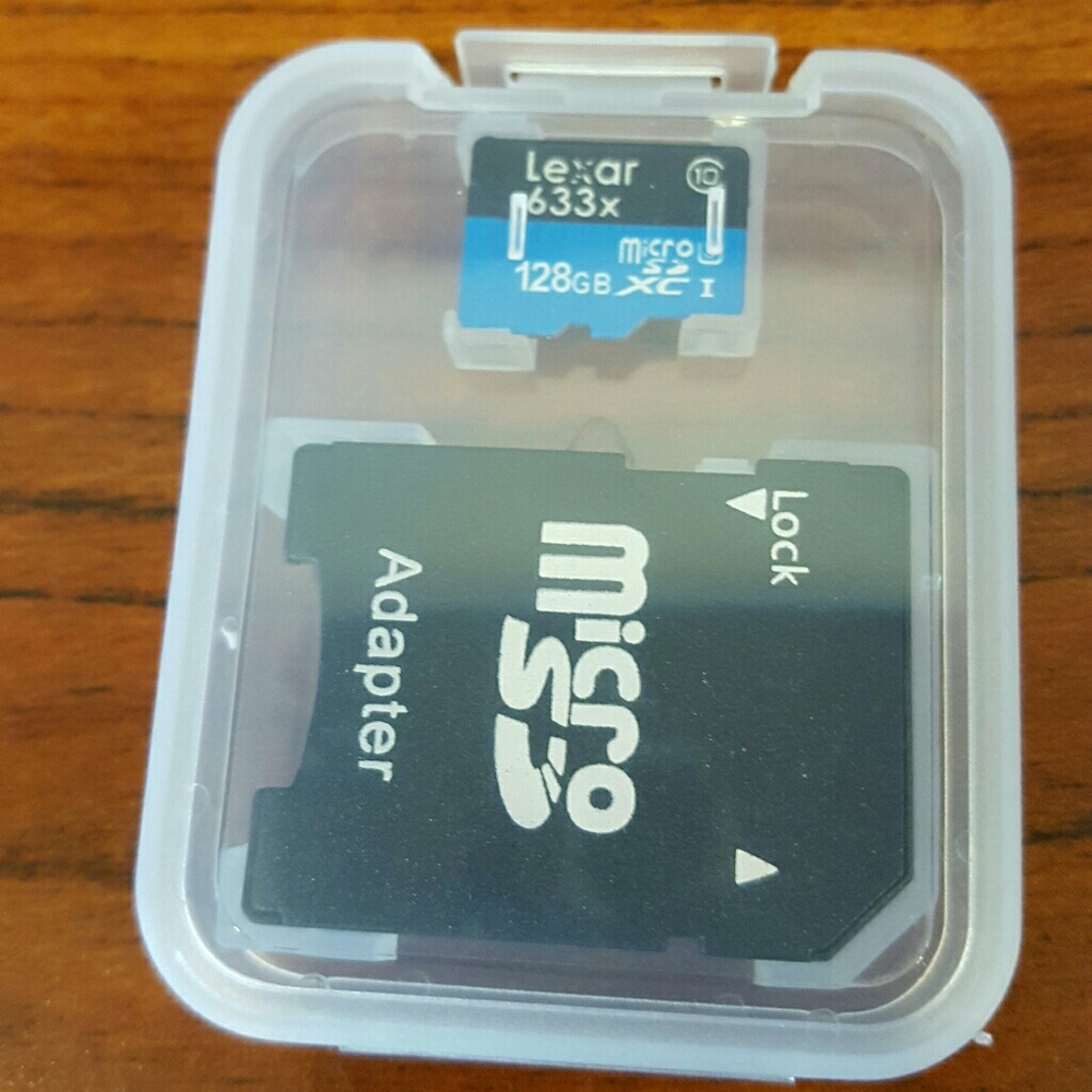 Lexar 128GB micro SDXC kit