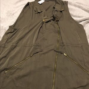 Maurice's army vest