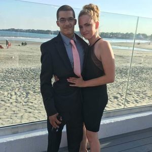 Meet your Posher, Casey