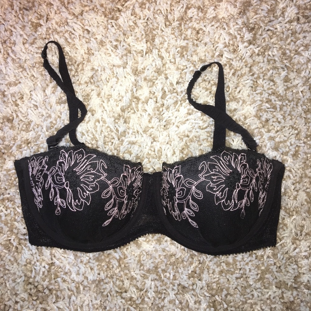 NWOT Affinitas Bra