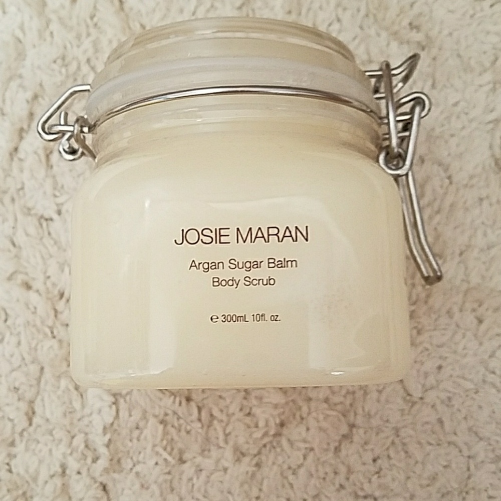 Sugar scrub