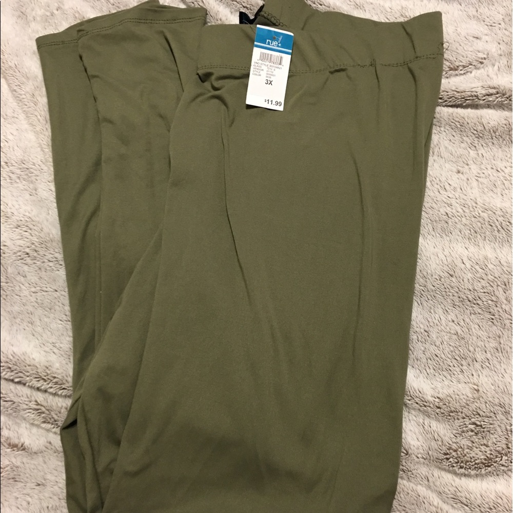 The 21 plus size olive green leggings